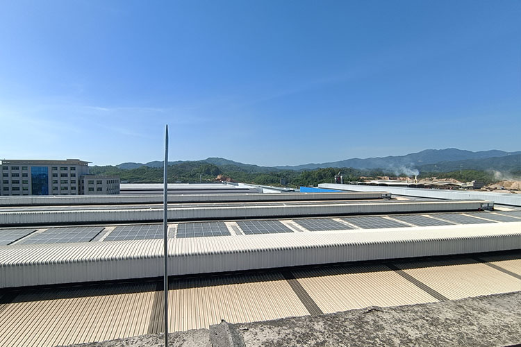 广东2.4MW工商业光伏电站