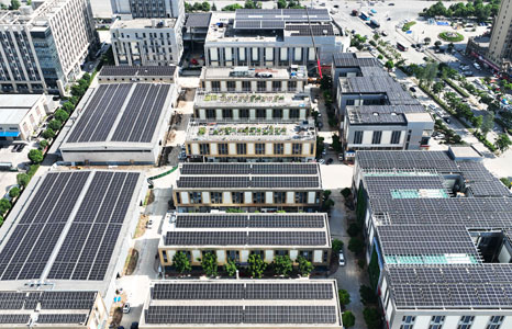 祈盛时光城携手英威腾光伏打造2.47MW工商业屋顶光伏项目，通过光伏电站建设开始绿色发展之路。